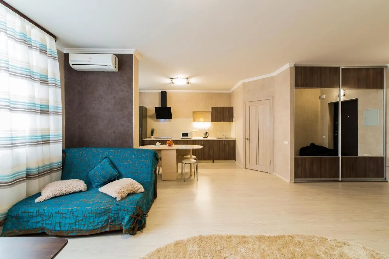 Studio Apartment On Bazhana Kiev